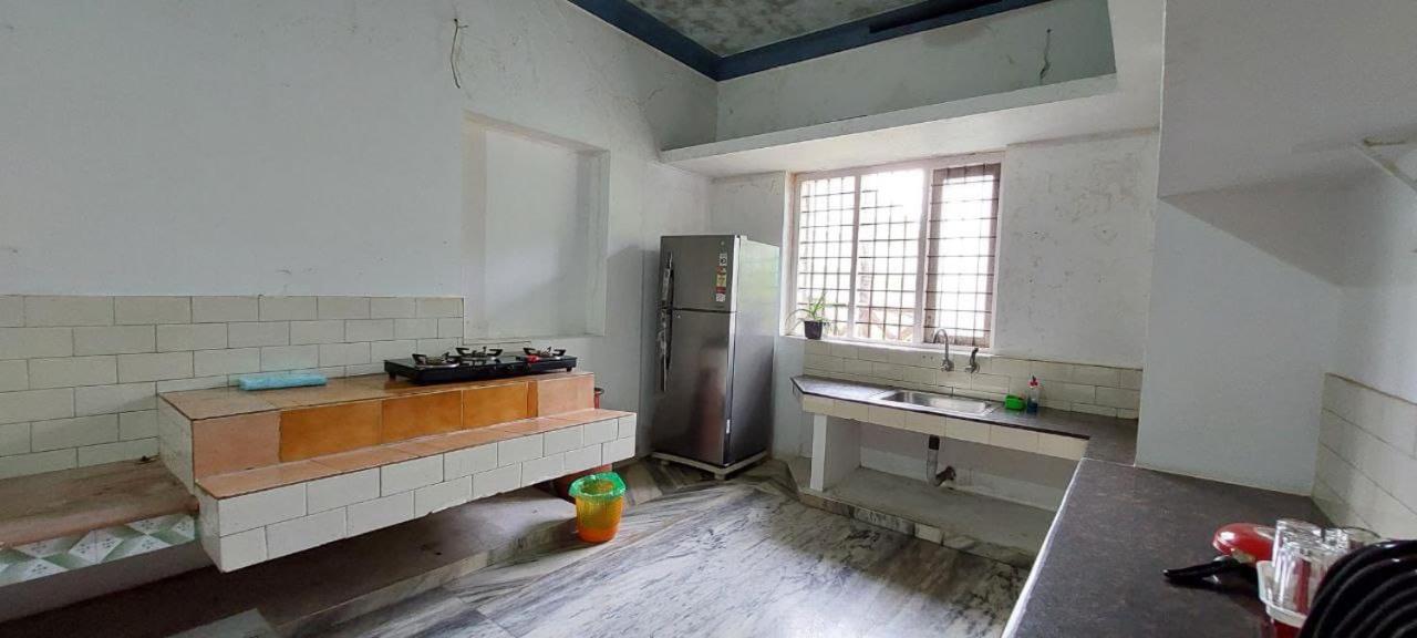 Jinan Palace Guest House Jinan Palace Guest House Недумбасери Екстериор снимка